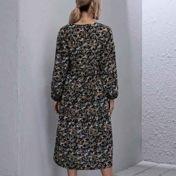 NEW Floral Print Lantern Sleeve Dress - Picture 10 of 16